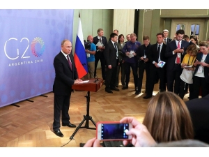 Putin: “Trump’la Ukrayna Krizini Görüştük”