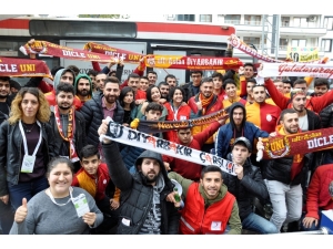 Diyarbakır’da Kan Ve Kök Hücre Bağışı Etkinliği Düzenlendi