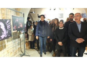 Vali Yaman Ve Ekibinden Mardin Sergisi