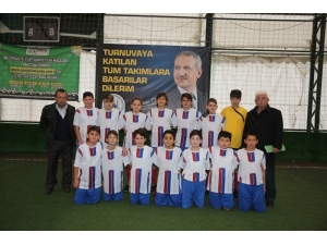 Minikler Futbol Turnuvası Başladı