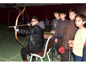 Engeli Başarısına Engel Olmadı