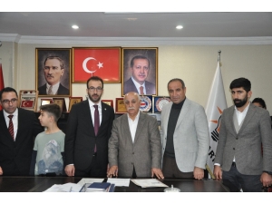 Eski Chp Şırnak İl Başkanı Ak Parti’ye Geçti