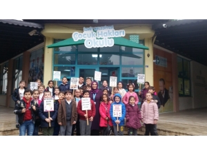Çocuklar Haklarını Öğreniyor