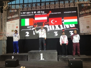 Avrupa Kick Boks Şampiyonası’nda 3. Oldu