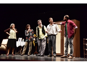 Bilecikliler Tiyatro Oyunları İle Buluşmaya Devam Ediyor