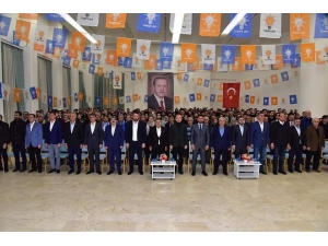 Ak Parti Gençlik Kolları Danışma Meclisi Toplantısı Yapıldı