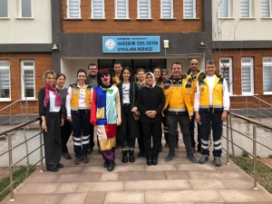 Engelli Öğrencilerin ’Ambulans’ Sevinci