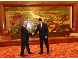 Yıldırım, Çin Meclis Başkanıyla Bir Araya Geldi