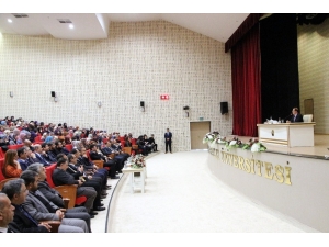 "Kaynak Ve Kavram Kargaşası Arasında Sünnet" Konferansı