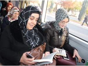 Elbüs’lerde, "Sende Kitap Oku"projesi