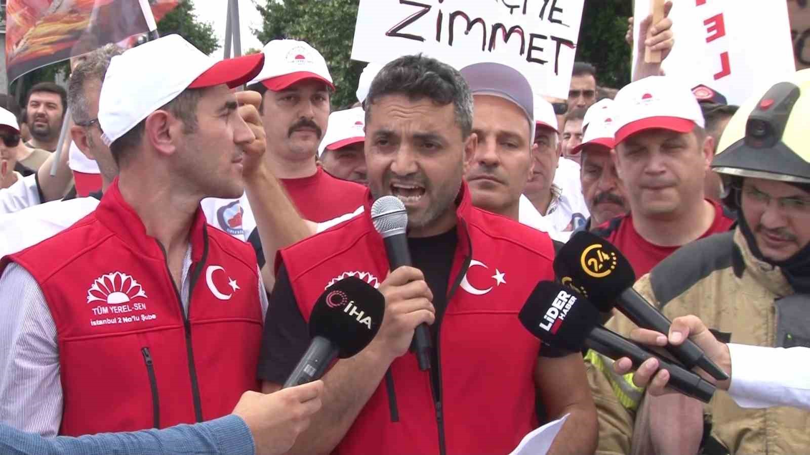 ibb-personeli-ozluk-ve-sosyal-haklari-icin-sarachane-de-toplandi