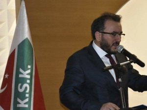 Karşıyaka’da Danışmanlık Tartışması