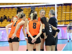 Eczacıbaşı Vitra Galibiyetle Başladı