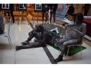 Üniversite Öğrencileri Bağımlılık İçin Farkındalık Oluşturdu