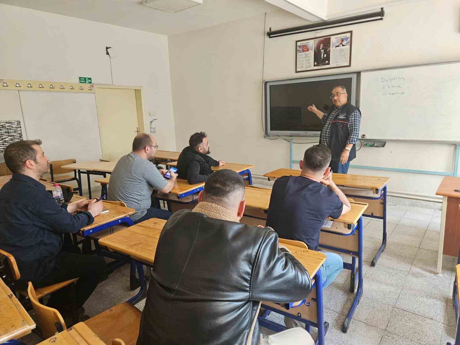 emet-te-kurban-kesim-elemani-kursu
