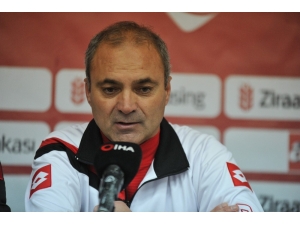 Erkan Sözeri: “Oynamayan Oyuncularımızı Görmek Adına Güzel Bir Organizasyon”