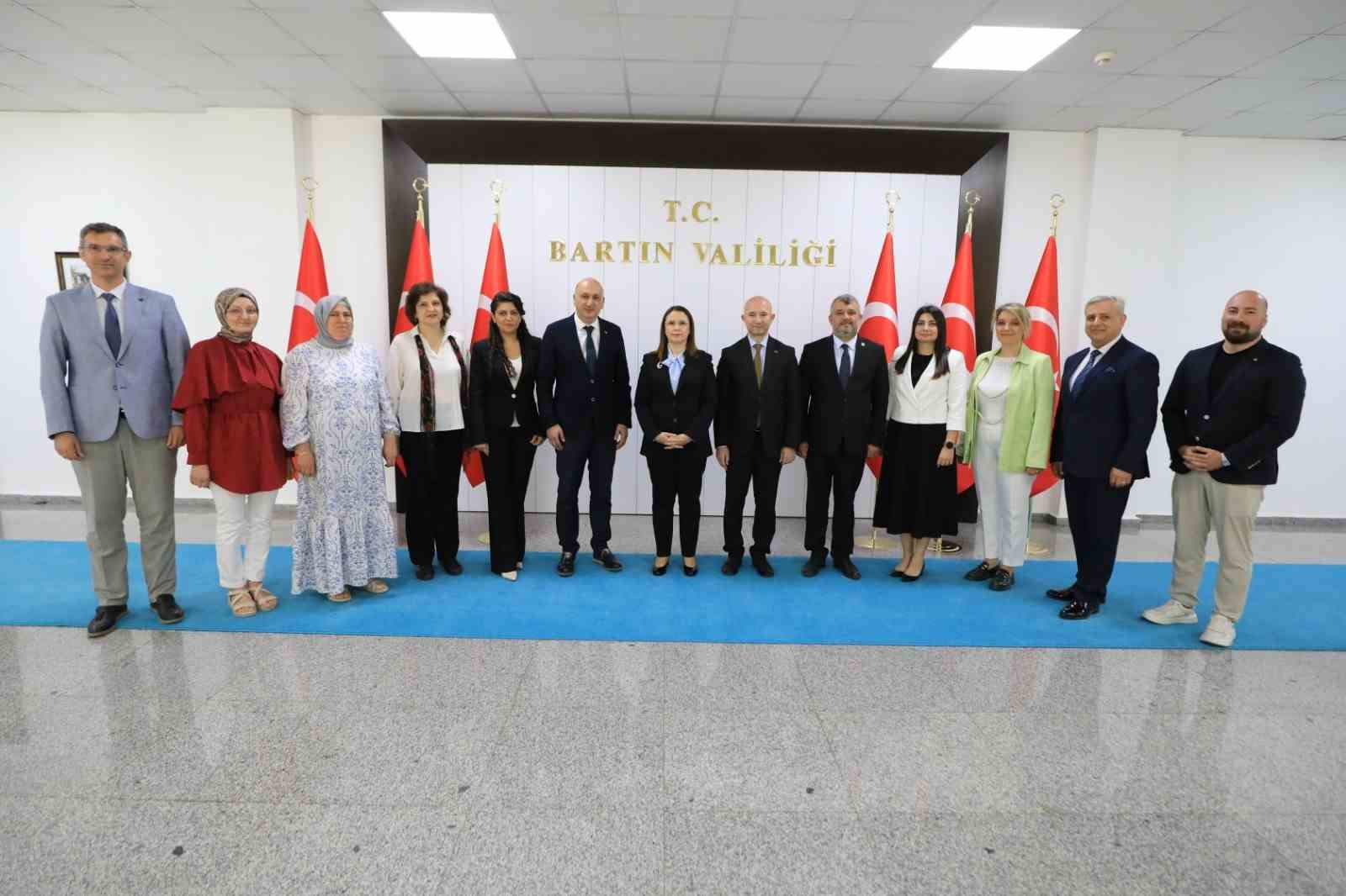 yerel-urunlerin-markalasmasi-ve-teknik-destek-programi-mart-nisan-donemi-sozlesmeleri-imzalandi