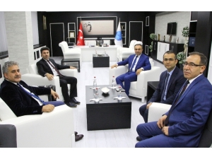 Vali Recep Soytürk’ten Rektör Karacoşkun’a İade-i Ziyaret
