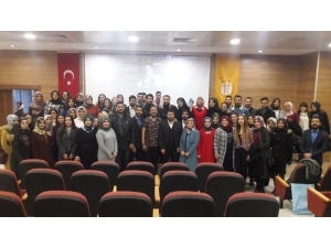 Dünyanın En Mutlu İnsanı Gençlerle Buluştu