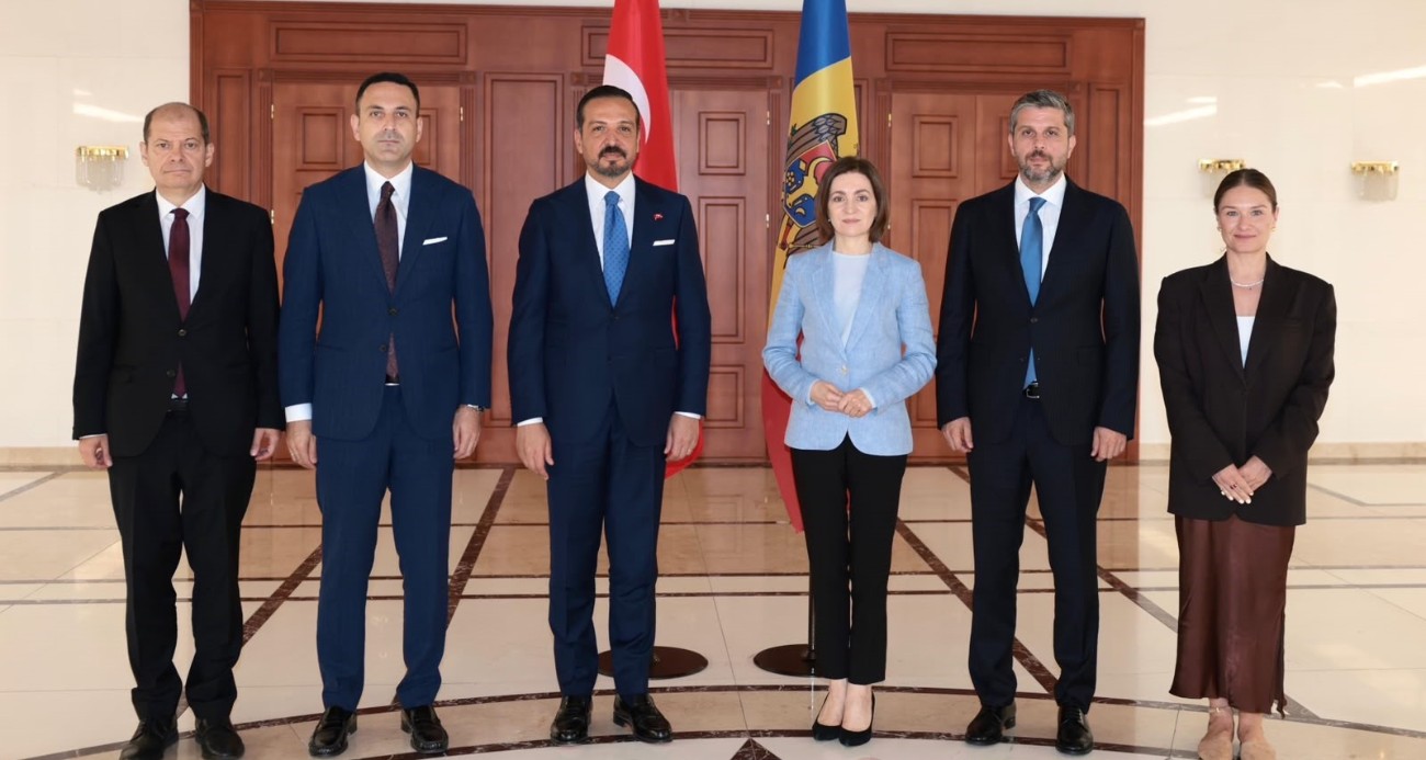 ak-parti-genel-baskan-yardimcisi-zorlu-moldova-da