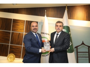 Şanlıurfa Büyükşehir Belediyesi Başkan Adayı Beyazgül’den Mevcut Başkan Çiftçi’ye Ziyaret