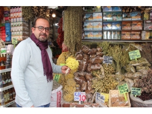 Gribal Enfeksiyon İçin Hastalar Aktarlara Yöneldi