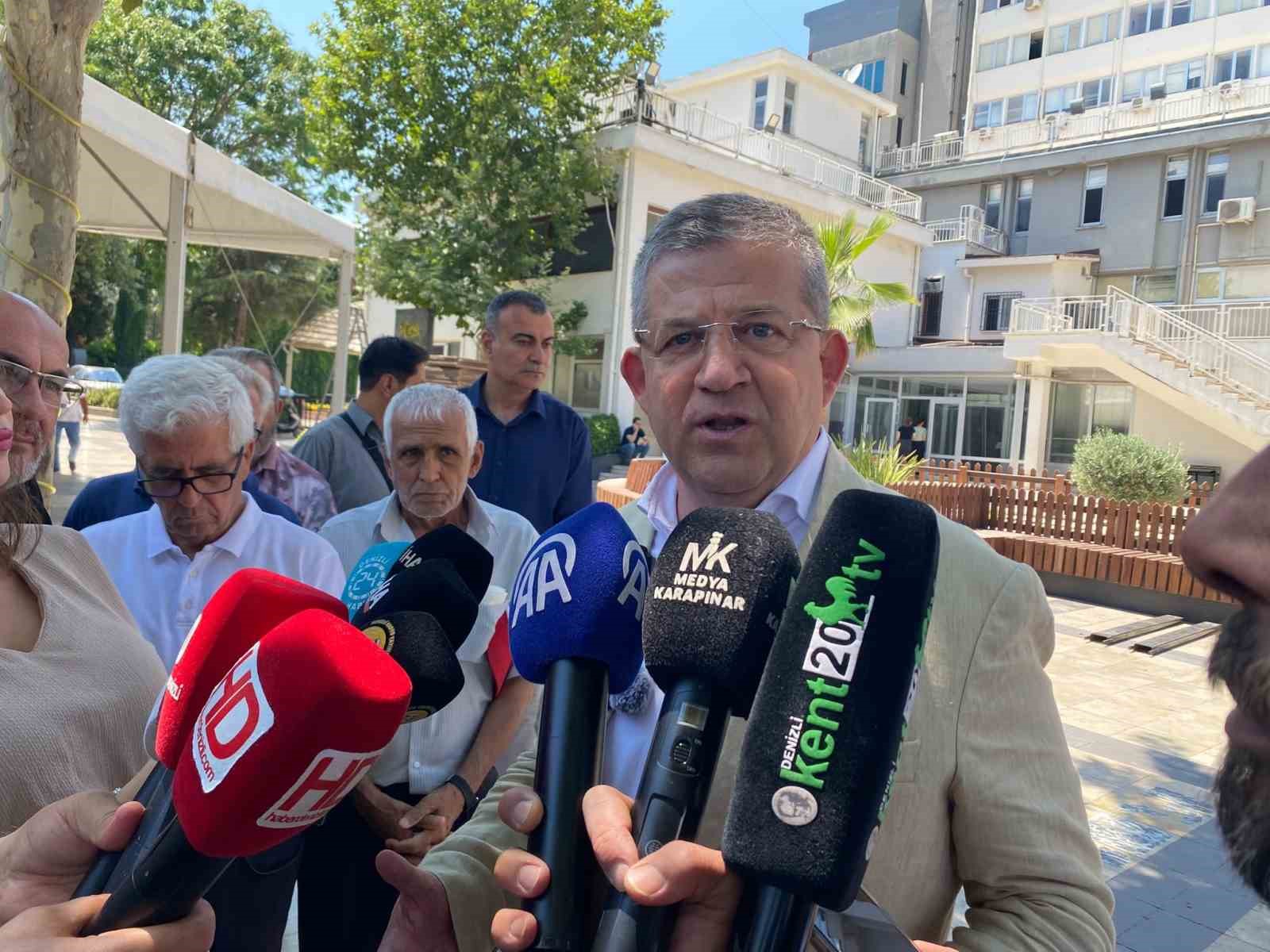 ak-parti-denizli-il-baskani-subasioglu-ndan-arac-kiralama-ihalesine-elestiri