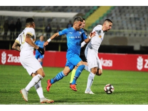 Kravets Golle Döndü