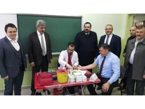 Vezirköprü’de Kan Aldılar