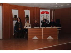 ‘Rol Modeller’ Çaldıran’da