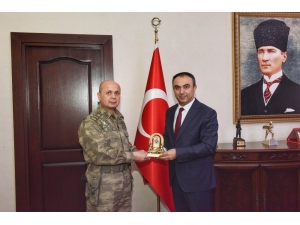 Vali Soytürk’e Ziyaretler Sürüyor