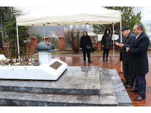 Özçelik - İş Sendikasından Asgari Ücret Beklentisi