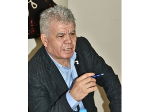 Seçilirse Başkanlık Kapısını Sökecek