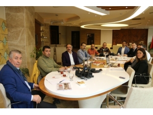 Rektör Bağlı Basın Mensuplarıyla Bir Araya Geldi