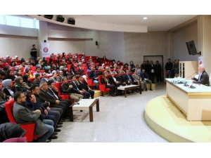 Kiliste “Diriliş Çağrısı Ve Sezai Karakoç” Konferansı