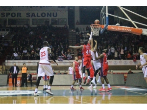 Tahincioğlu Basketbol Süper Ligi: Gaziantep Basketbol: 65 - Bahçeşehir Koleji: 63