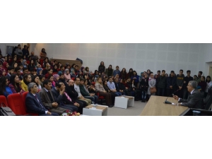 Milli Eğitim Müdürü Öğretmen Adayları İle Buluşuyor