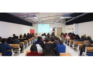 Gezginci: “Dizi Sektörünün Gelişmesi Sinemayı Olumlu Etkiliyor”