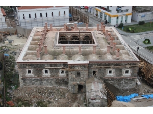 510 Yıllık Tarihi Taşhan’ın Restorasyonu 2019’da Tamamlanıyor
