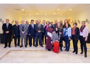 Çini Sergisi Beğeni Topladı