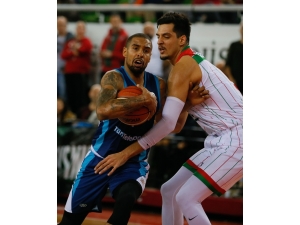 Tahincioğlu Basketbol Süper Ligi: Pınar Karşıyaka: 86 - Türk Telekom: 89