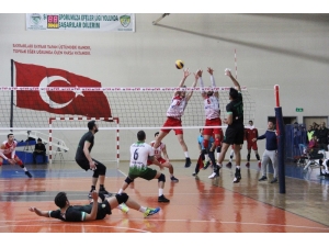 Tvf Erkekler 1. Lig: Solhanspor: 3 - Bulancak Bld. Beton Spor: 1