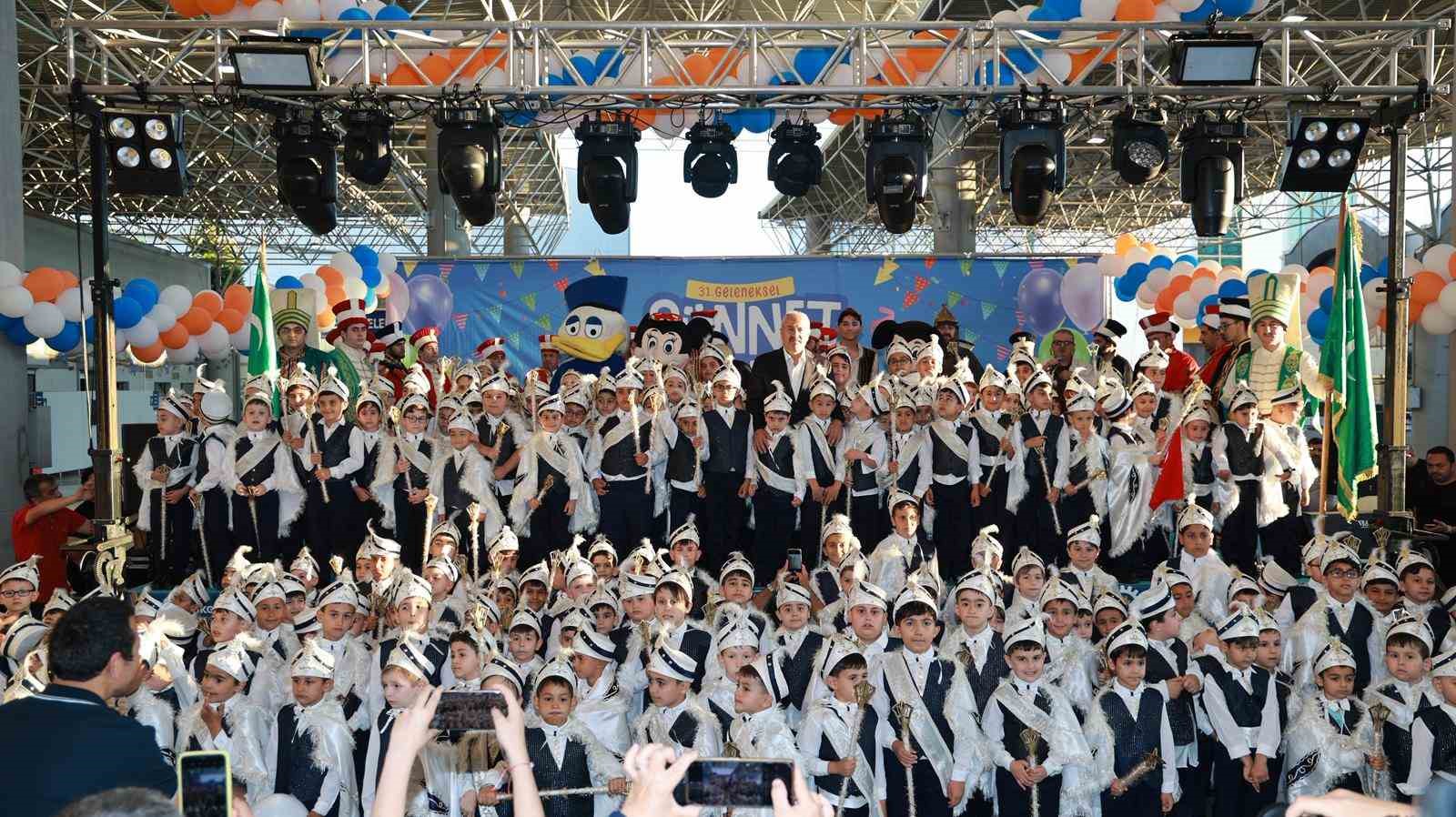 gebze-deki-sunnet-soleninde-cocuklar-doyasiya-eglendi