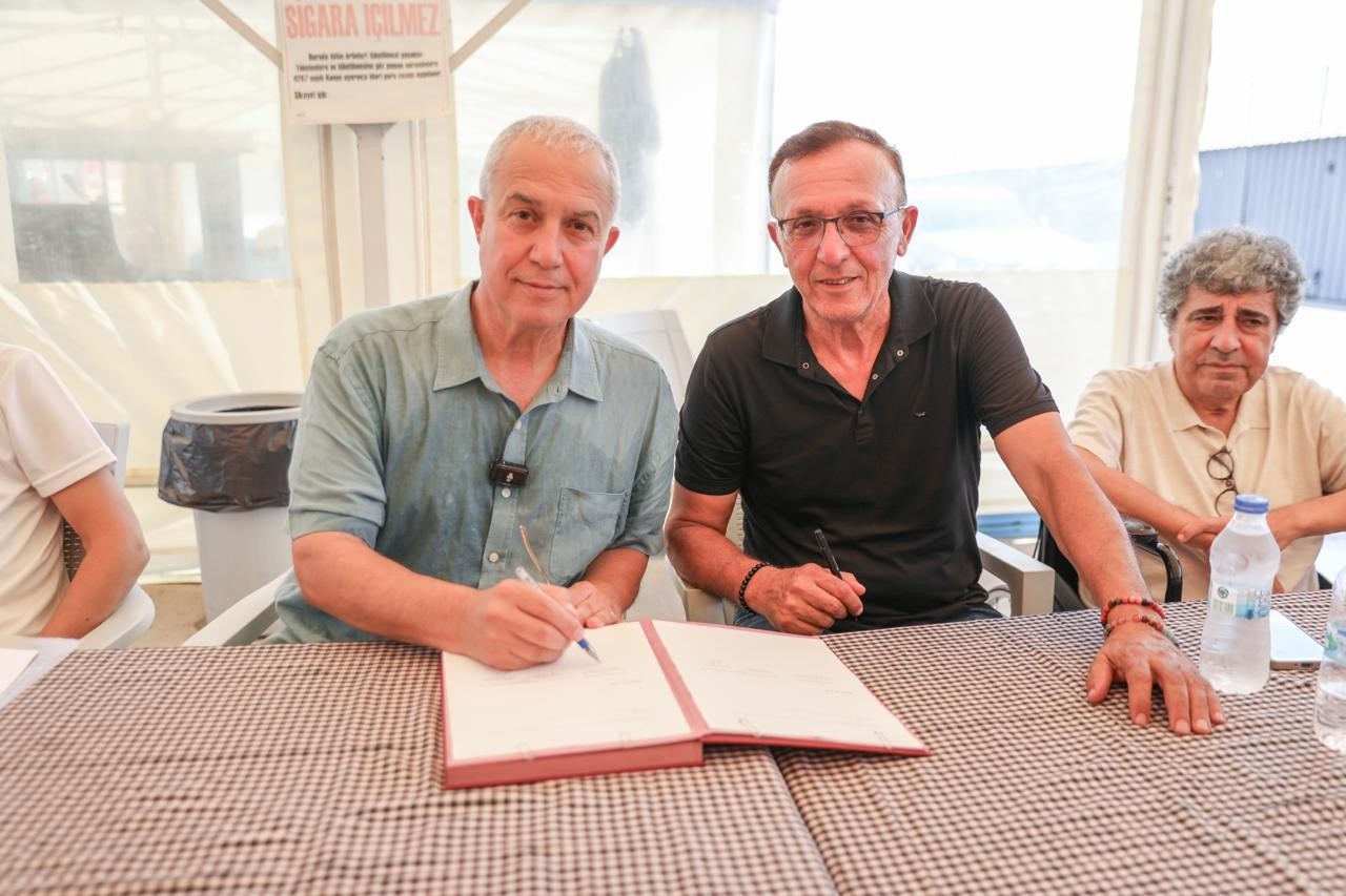 alanya-iskelesi-nde-yeni-donemi-baslatan-protokol-imzalandi