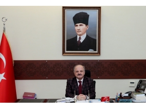 Vali Çakacak’ın ‘10 Aralık Dünya İnsan Hakları Günü’ Mesajı