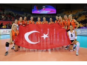 Eczacıbaşı Vitra, Dünya Kulüpler Şampiyonası Üçüncüsü