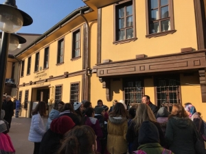 Manisalı Öğrenciler Eskişehir’in İkonlarını Yerinde Gördü