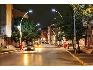 Darıca’da Caddeler Işıl Işıl