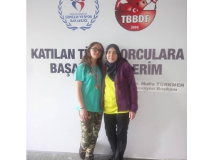 Dart Şampiyonasında İkincilik Başarısı