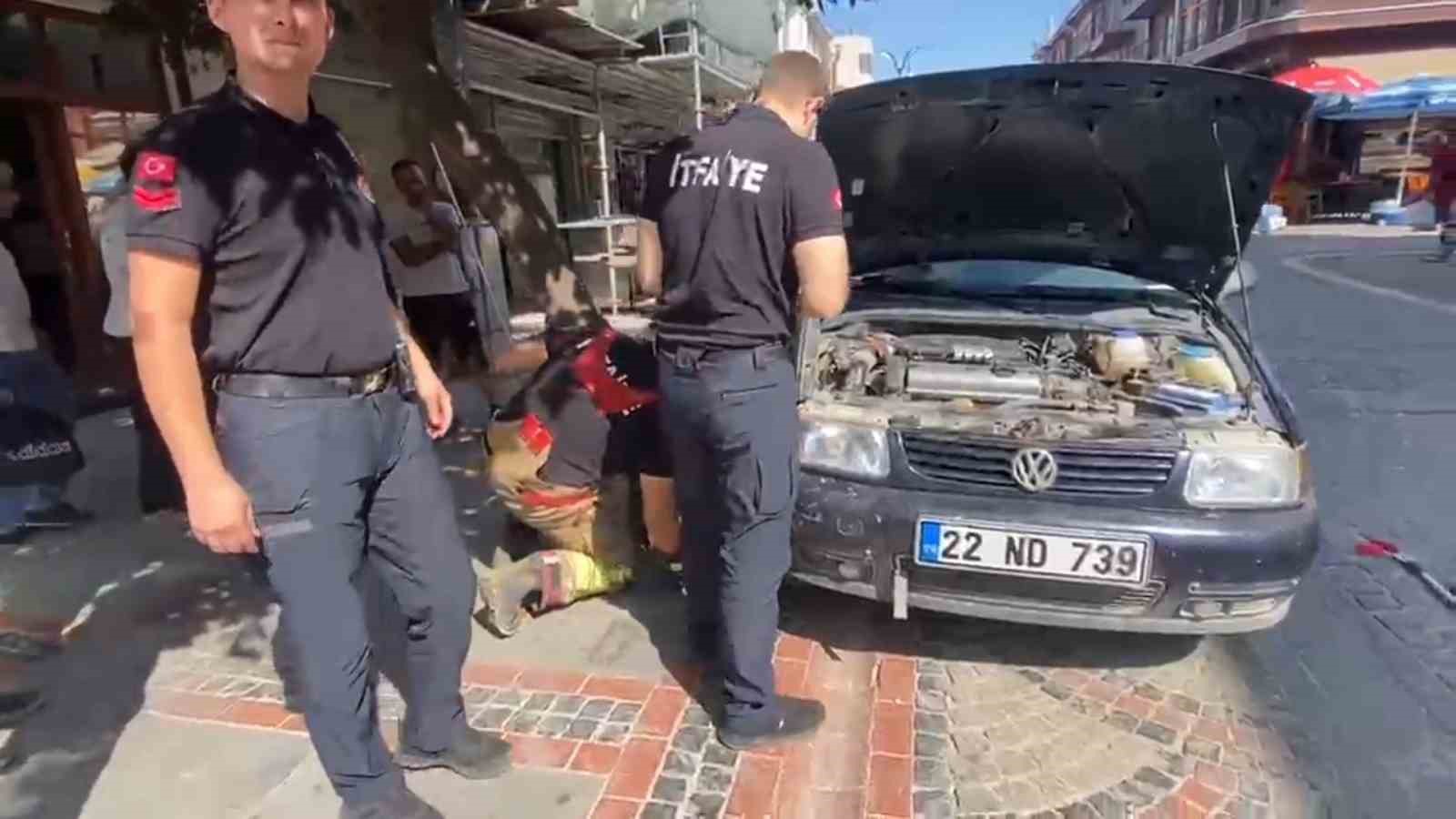 antalya-nin-2-bin-500-rakimli-yaylasinda-ayilarin-kar-keyfi-kamerada